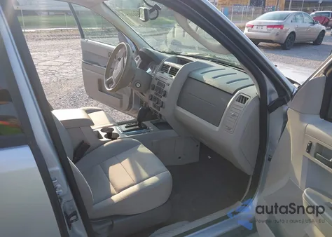 2011 Ford Escape Xlt from USA, damaged, VIN 1FMCU0D71BKC19299